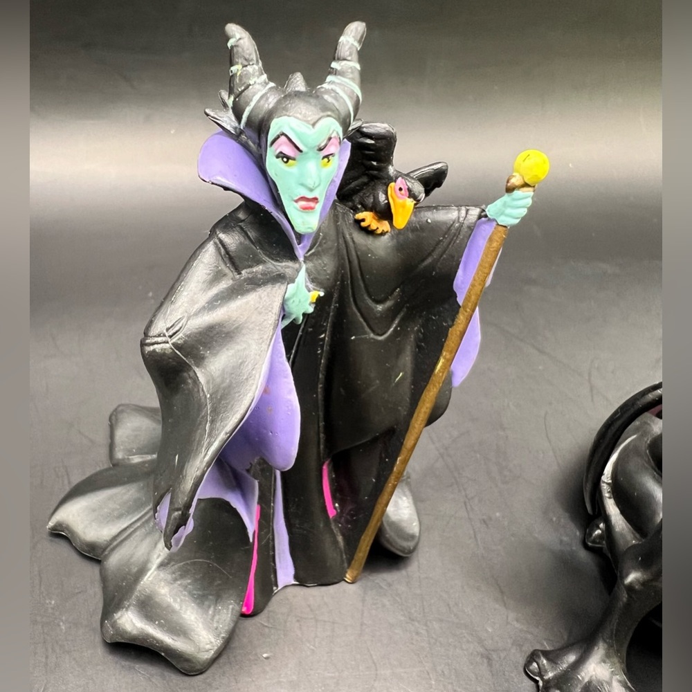 Disney Maleficent- Figures, Set of 2‎ - Picture 3 of 3